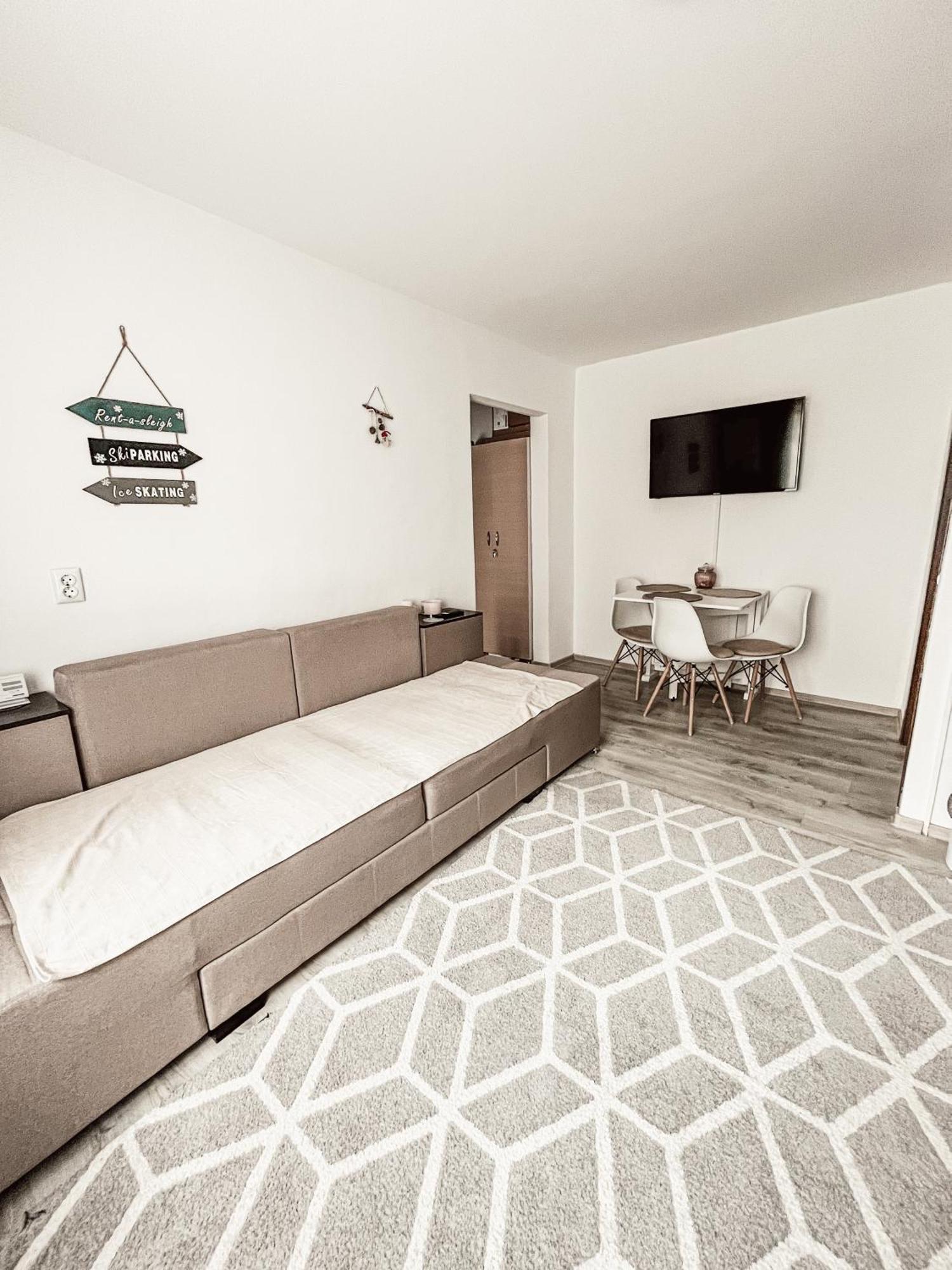 Apartament One Divine - Zărneşti Exteriér fotografie